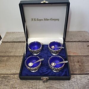 F.B. ROGERS SILVER COMPANY Vintage 1950s BOXED SALT CELLAR SET